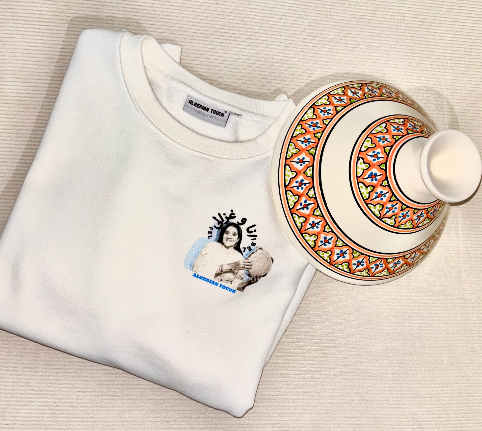 SWEAT OVERSIZE ANA OU GHZALI